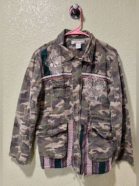 Sans Souci Camo Cotton Shirt Jacket in Green and Tan Camo Size M Daytrip
